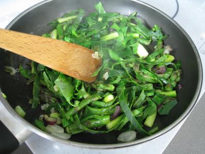 Omelette d'asperges au chou et aux ognasses - 6.2