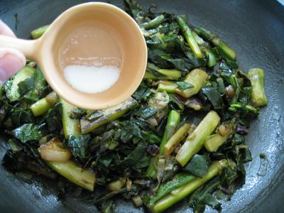 Sauté d'asperges, de chou et d'ognasses - 7.2