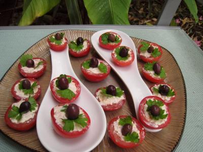 boursin : Assiette de tomates cerises apéritives
