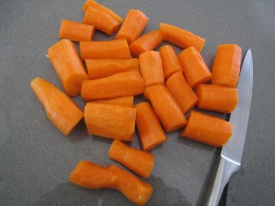Sauté de carottes et fèves à la semoule - 1.4