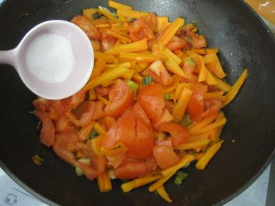 Sauté de carottes et fèves à la semoule - 7.2