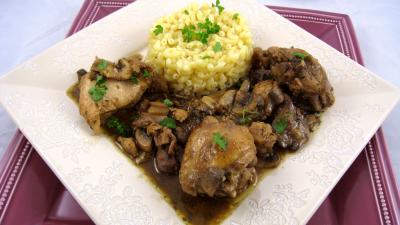 Cuisson à la cocotte : Assiette de poulet à la lyonnaise