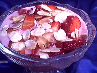 Image : recette Mousse rosée glacée aux fraises