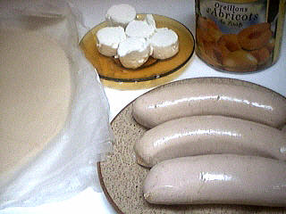 Ingrédients pour la recette : Aumônières d'abricots au boudin blanc