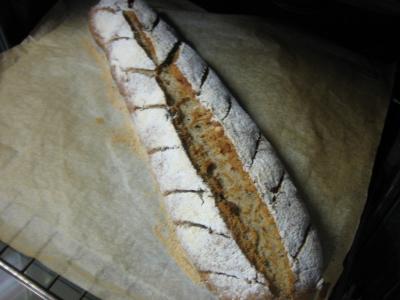 Pain de méteil aux pistaches et aux noisettes - 14.1