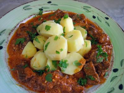 Boeuf au curry et aux pommes de terre - 11.3