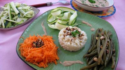 Cuisine diététique : Assiette de salade de haricots verts aux noisettes