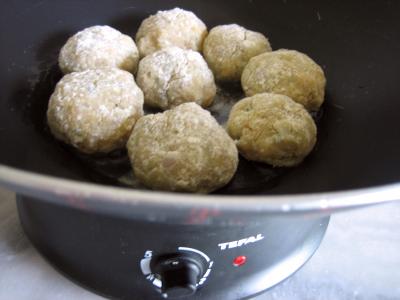 Boulettes de volaille, sauce au fromage blanc - 8.1