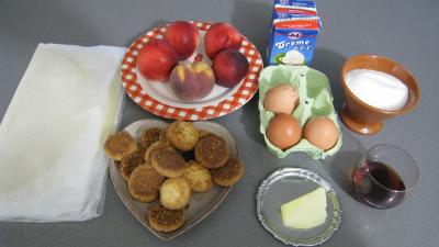 Ingrédients pour la recette : Brick aux pêches et aux brugnons