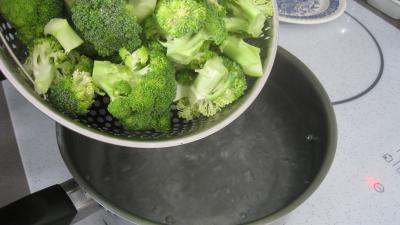 Brocolis aux oeufs en salade - 3.3