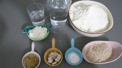 Ingrédients pour la recette : Pain au son