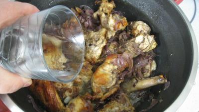 Lapin aux oignons à la portugaise (Coelho de cebolada) - 4.1