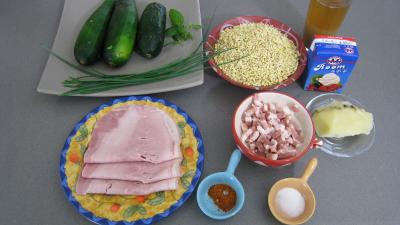 Ingrédients pour la recette : blé en cassolettes aux courgettes