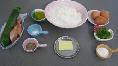 Ingrédients pour la recette : Cake aux courgettes