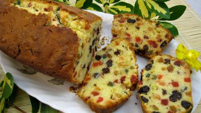 Recette Tranches de cake aux fruits confits