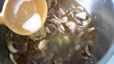 Sauce aux échalotes au vin - 5.1