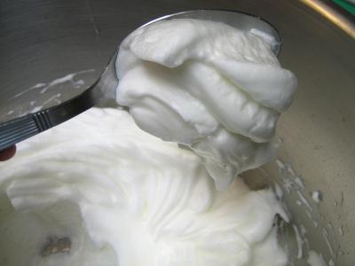 Chenilles de meringue à la noix de coco - 5.2