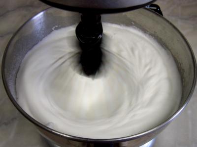Chenilles de meringue à la noix de coco - 4.3