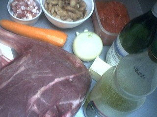 Ingrédients pour la recette : Chevreuil au vin blanc