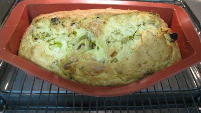 Cake aux pignons et aux poireaux - 8.2
