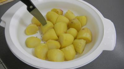 Pommes de terre vapeur au micro-ondes - 3.4