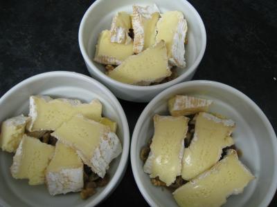 Crumble de camembert et sa salade - 7.2