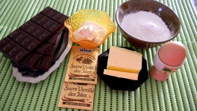 Ingrédients pour la recette : Truffes au chocolat parfumées