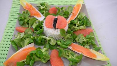 Salade de truite fumée et sa brochette de viandes - 7.3