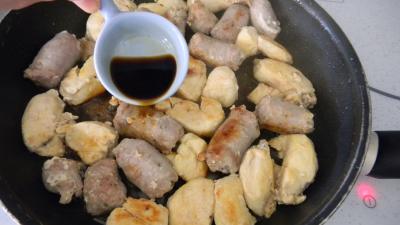 Salade de truite fumée et sa brochette de viandes - 5.1