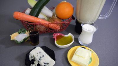 Ingrédients pour la recette : Crêpes farcies aux légumes