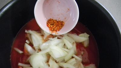 Amuse-bouche moléculaire à la tomate et mozzarella - 5.4
