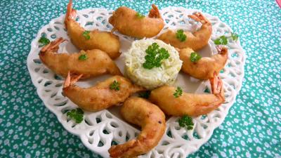 Coquillages et crustacés : Assiette de beignets de crevettes ou gambas