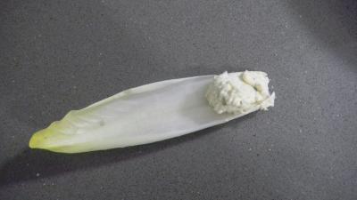 Feuilles d'endives à la ricotta - 3.2