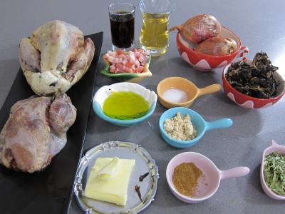 Ingrédients pour la recette : Salmis de faisan et de perdrix