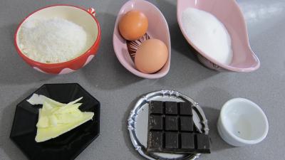 Ingrédients pour la recette : Rochers à la noix de coco