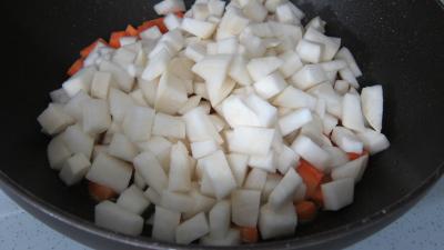 Ailerons de poulets sautés aux navets - 5.4