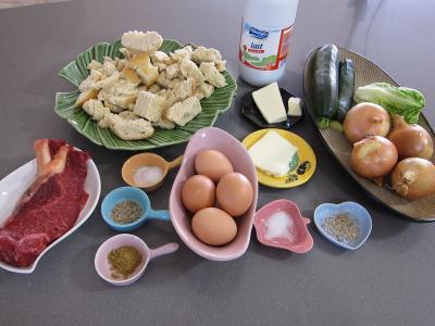 Ingrédients pour la recette : Oignons au pain perdu à l'anis
