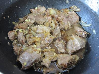 Epaule d'agneau aux poires et à la cannelle - 6.2