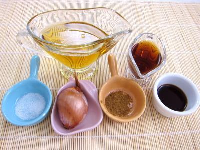 Ingrédients pour la recette : Vinaigrette à la sauce soja