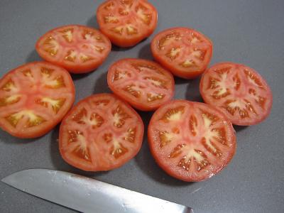 Tomates farcies chipolatas et merguez - 2.2