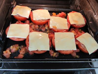 Tomates farcies chipolatas et merguez - 6.2