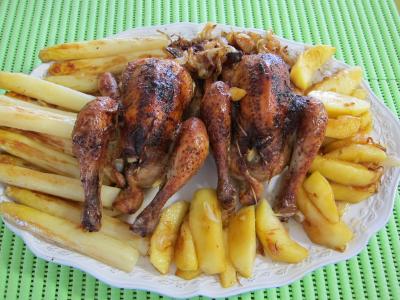Coquelets au miel et aux pommes caramélisées et aux asperges - 11.3