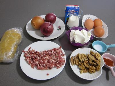 Ingrédients pour la recette : Tarte aux oignons et aux noix