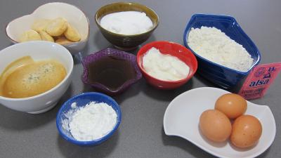 Ingrédients pour la recette : Biscuit italien avec amaretti et café