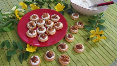 Recette Canapés aux noix