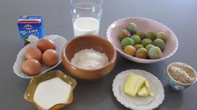 Ingrédients pour la recette : Flan aux mirabelles et aux noisettes