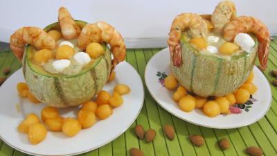 Recette Gaspacho de melon au lait d'amandes et gambas