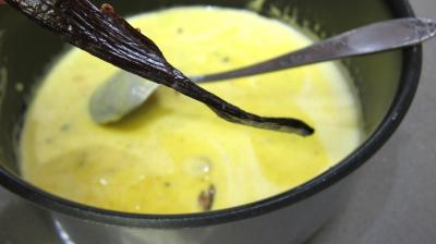 Glace aux noisettes et fruits rouges - 5.3